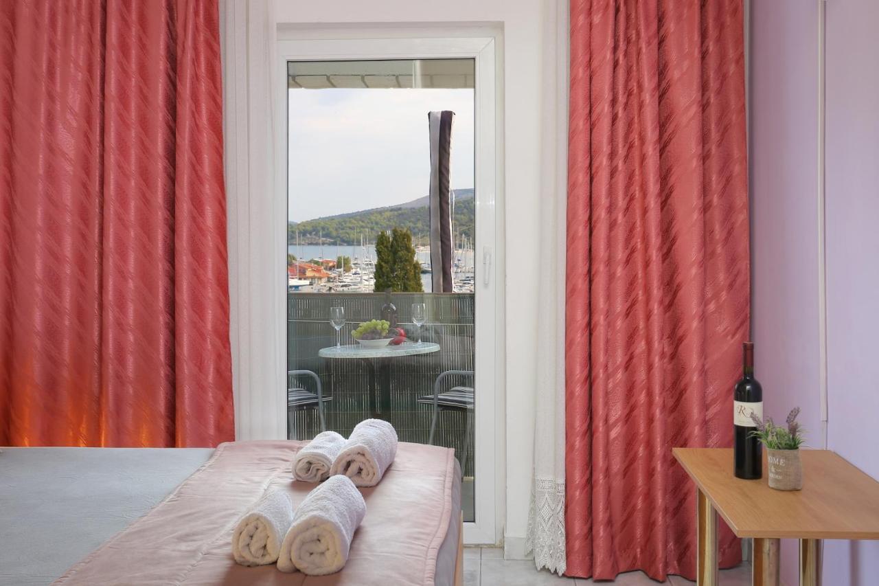 Twin Room Marina 5953A Zewnętrze zdjęcie